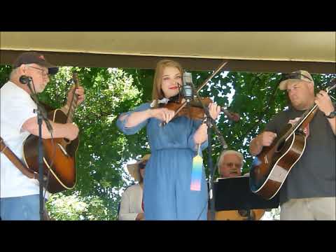 Ashley Dreier, fiddle