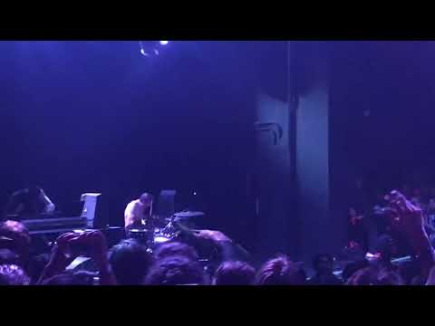 MC Ride Folding Scream 2160p 30fps VP9 LQ 128kbit AAC