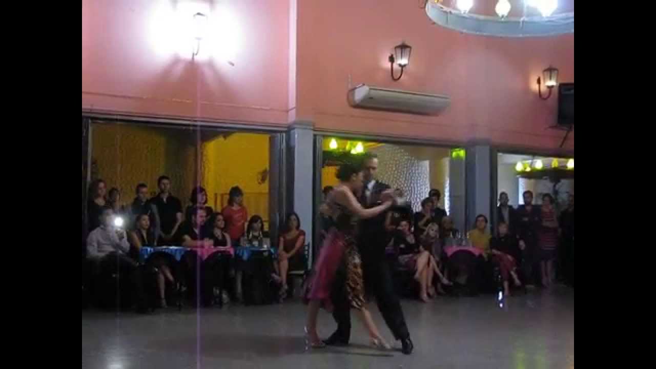 VANESA VILLALBA y FACUNDO PIÑERO en Viva La Pepa Milonga (2/4)