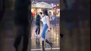 Download lagu Chinese model on streets #shorts #beautiful #chinese #viralvideo #viral #catwalk #reels mp3