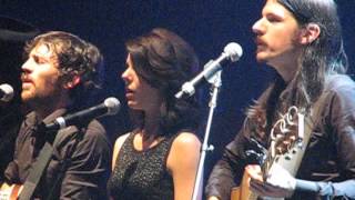 Avett Brothers - &quot;Life&quot; with sister Bonnie, NYE 2013