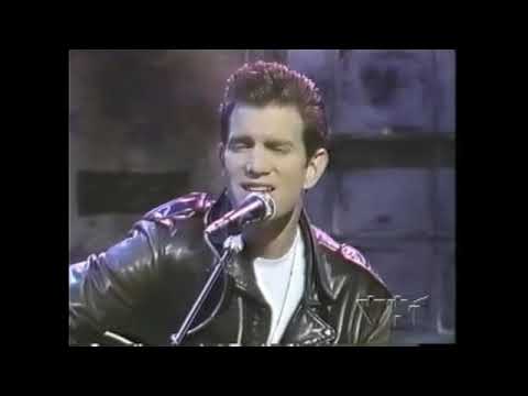 Chris Isaak - VH1 New Visions -  Blue Hotel
