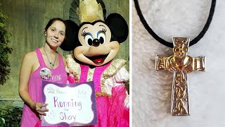 Mom Who Lost Necklace With Daughter&#39;s Ashes at Disney Pleads for Its Return