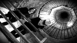 Mujercitas Terror /Ojos de vidrio-video