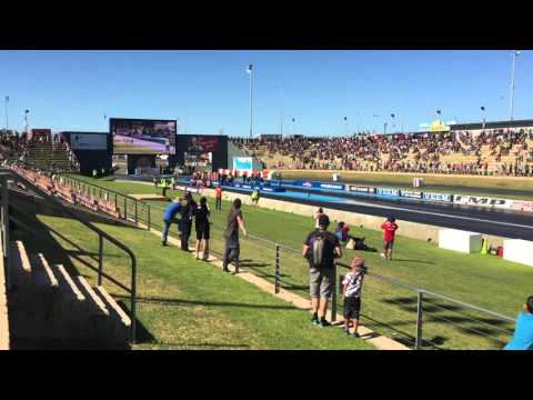 F1 car VS Funny car speed comparrison.