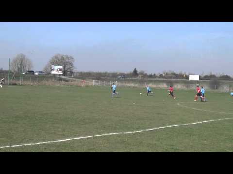 "Modelowe" zachowanie ostatniego obrońcy Komety Kryniczno :P