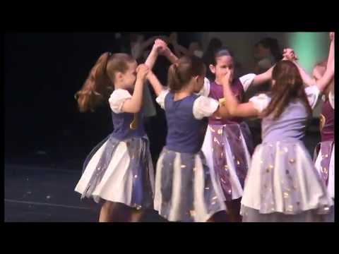 Lehakat Dorot Efrochim 1 - Dó Ré Mi - Show Dorot 2011