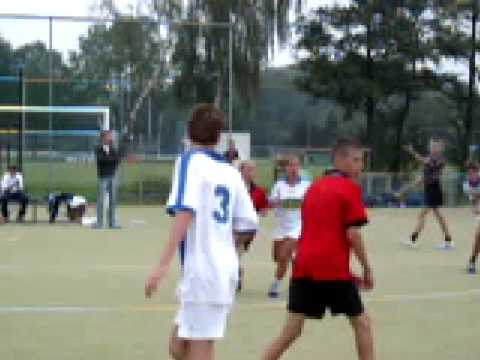 stef aanval AWDTV B1 - De Meeuwen B1