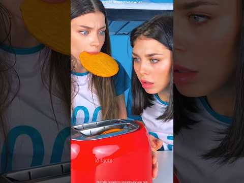 Green Light Biscuit Drama? 🤮🤒 #shorts #gaming #viral #youtubeshorts #funny 🥵😱