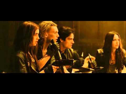 映画『シャドウハンター』特報