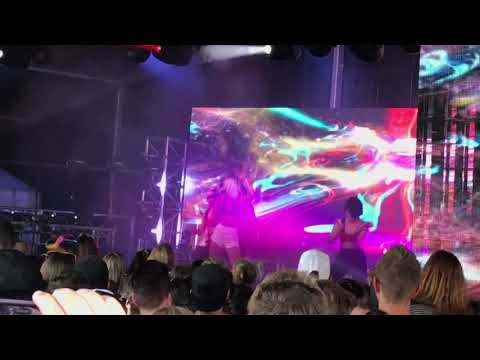 Louisa - Yes / My Neck, My Back (Birmingham Pride - 26/5/18)