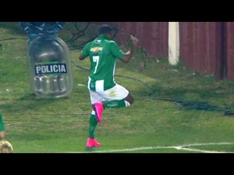 Mauricio Cuero (Banfield) vs Lanús