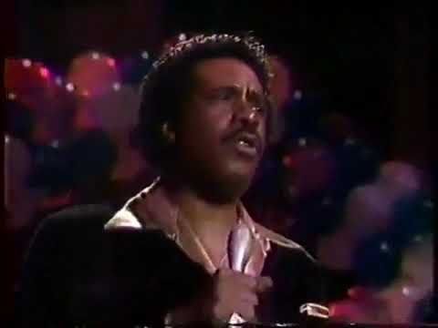 THE FOUR TOPS ON DICK CLARK'S NEW YEARS ROCKIN EVE- LET ME SET YOU FREE