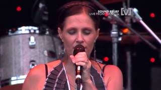 Kasey Chambers &amp; Shane Nicholson - Sound Relief 2009