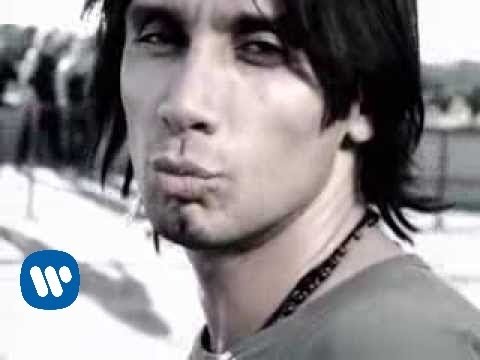 Fabrizio Moro - Parole rumori & giorni (Official Video)