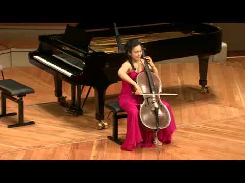 Hee-Young Lim plays Henri Dutilleux's 