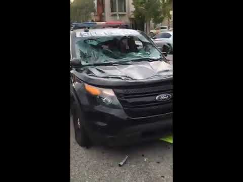 ANTIFA and the prisoners they released Don't dare to bring patrol car to a riot