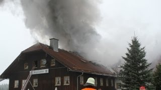 preview picture of video 'Großbrand im Gasthof Johannishögl'