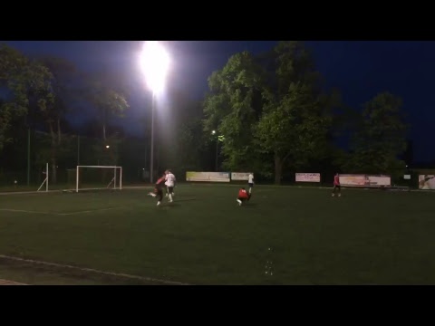 10.05 Kruczki (czerwone) - Mateco Huby (białe)