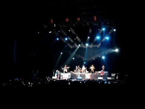 MANU CHAU EN GUADALAJARA