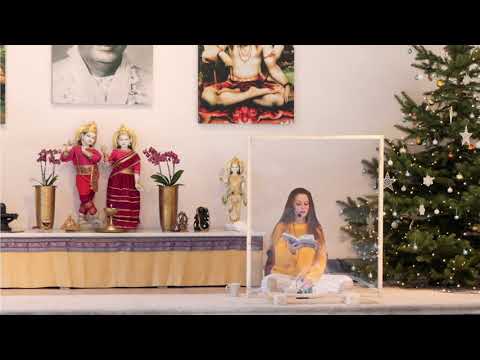 YOGA Nidra - der Schlaf des Yogi mit Varuni - Yoga Vidya Ashram Live - 20.12.202, 13:00 Uhr