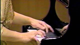 Chopin Etudes Op.25-5 & Op.10-4 ♪ Hiroko Nakamura (1993) ♪