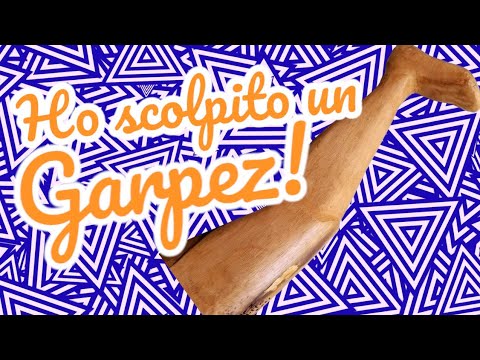 Scultura del Garpez, la famosa gamba di Aldo Giovanni e Giacomo!