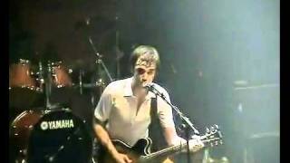 The Libertines - 05. The Boy Looked At Johnny (live at the astoria).mp4