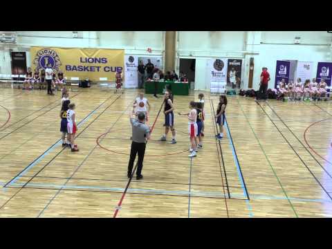 Blooper, Start av finalmatchen Viby F01 - Polisen Farsta Lions Cup 2015