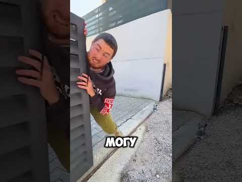 Этот мальчик сумел спасти щенка 😱❤️ #short