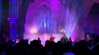 Hillsong Chapel - Cornerstone - with subtitles/lyrics