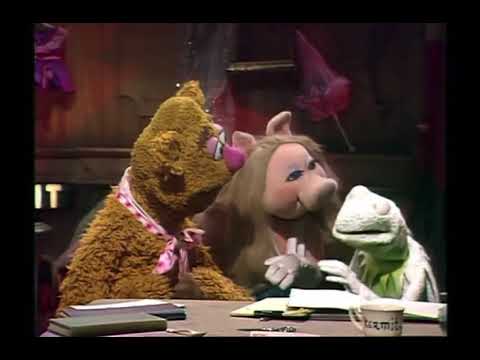 The Muppet Show - 115: Candice Bergen - Backstage #4 (1976)