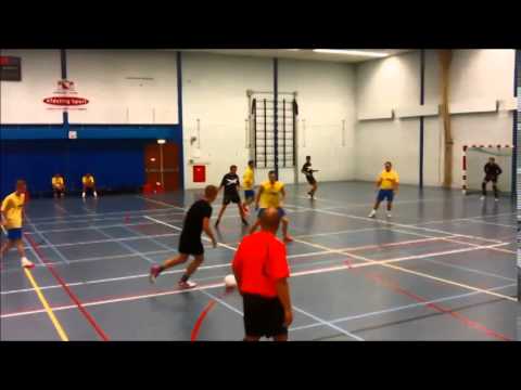 Exstudiantes Utrecht 6 - Delta Sports 7 (13-10-2014)