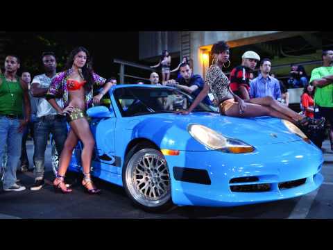 UCast   Vavula Darren Porter Remix