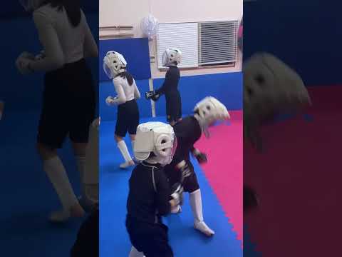 可愛いＭMAスパーリング #武道塾 #空手