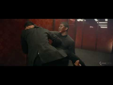 Rama vs. The Assassin Scene - The Raid 2 (2014)