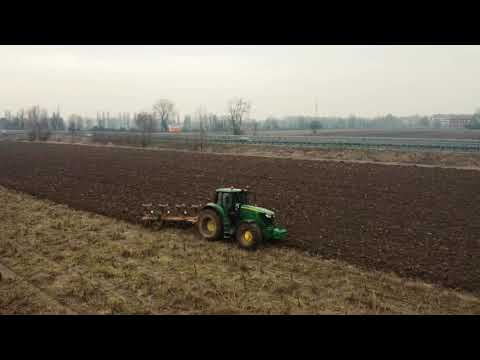 John deere 6195 M + quadrivomere Moro