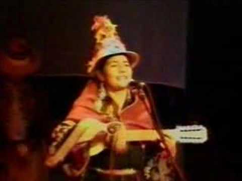 Luzmila Carpio - Wiñay Llaqta - Live at Victoria Hall of Geneva (Switzerland)