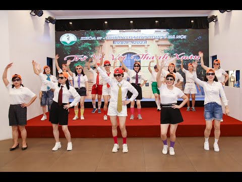 Khi các cụ" Trở về với thanh xuân"  nhảy BAHAMA MAMA bốc quá - ( hội khóa K37ĐHD ngày 2-3/11/2023 )