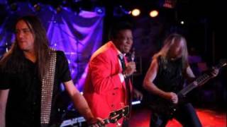 Roberto Blanco trifft Heavy Metal