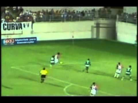 VINICIUS LATERAL 2012