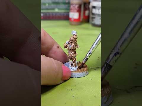 Painting the vermling Spirit Caller miniature 