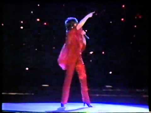 download lagu mp3 mp4 Liza Minelli, download lagu Liza Minelli gratis, unduh video klip Liza Minelli