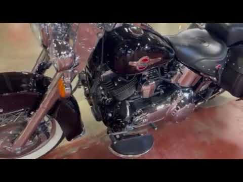 2016 Harley-Davidson Heritage Softail® Classic in New London, Connecticut - Video 1