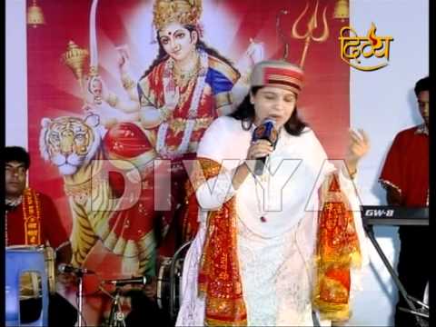 मैया दिल मेरा खो गया इन पहाड़ों में लिरिक्स