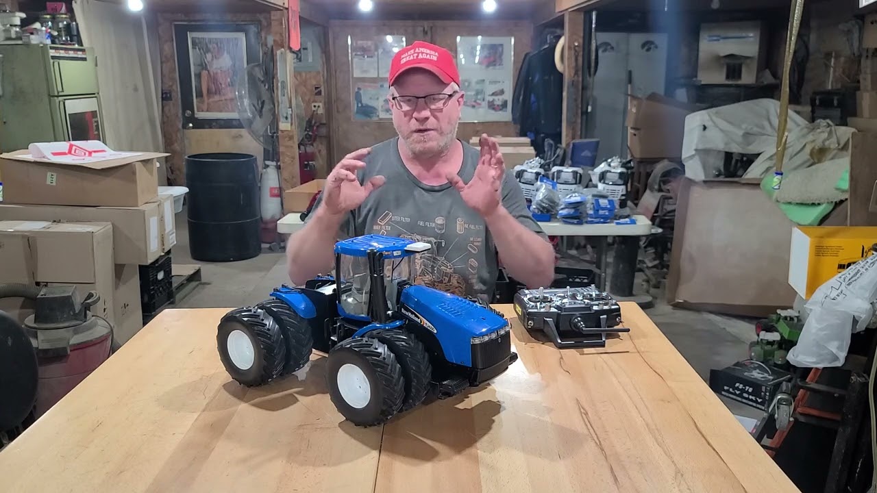 1/16 Ertl New Holland TJ480 RC Conversion