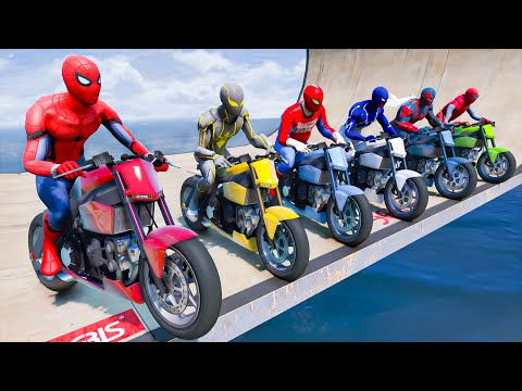 SUPERHEROES ON A MOTORCYCLE WITH SPIDERMAN SUITS - IMPOSSIBLE PROPELLER OBSTACLES