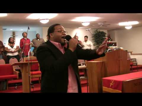 James Ross @ organist & Drummer - Andre "Dre-Mo" Moore - Leading the praise team - (Watch In HD)
