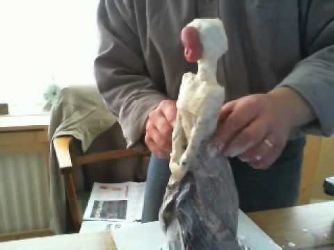 CartaPesta oder Pappmaché-Skulptur für den Unterricht – Teil 3