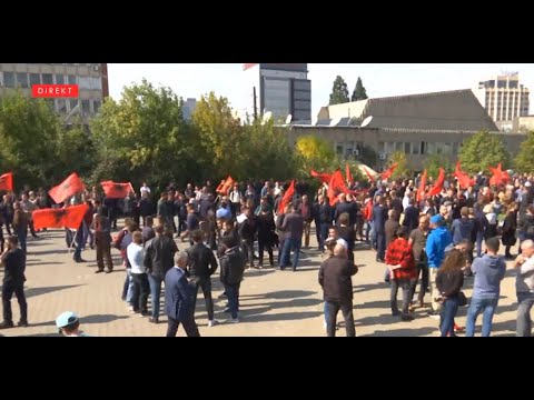 DUKE NDODHUR: Protesta e Vetëvendosjes 29.09.2018